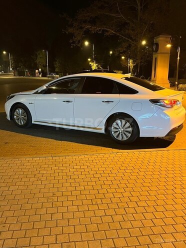 Hyundai Sonata 2015, 290,000 km - 2.0 l - Bakı