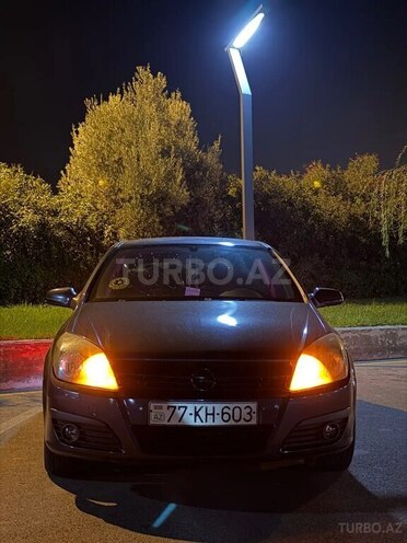 Opel Astra 2006, 396,521 km - 1.3 l - Salyan