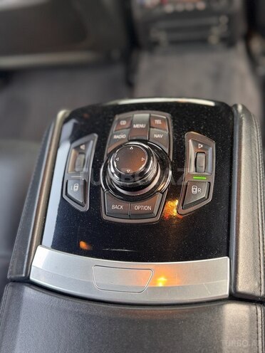 BMW 750 2011, 232,000 km - 4.4 л - Bakı
