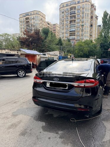 Ford Fusion (North America) 2017, 177,611 km - 2.0 л - Bakı