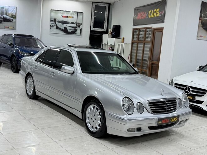 Mercedes E 240 2000, 241,000 km - 2.4 l - Sumqayıt