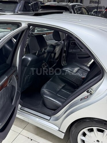 Mercedes E 240 2000, 241,000 km - 2.4 l - Sumqayıt