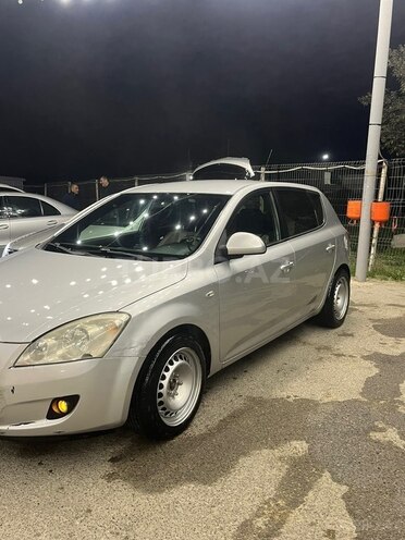 Kia Ceed 2007, 326,000 km - 1.6 l - Bakı