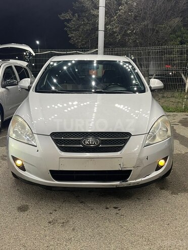 Kia Ceed 2007, 326,000 km - 1.6 l - Bakı