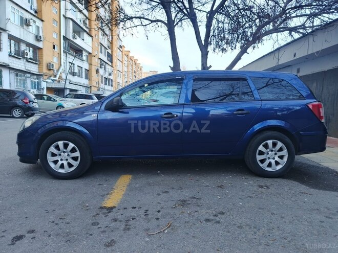 Opel Astra 2009, 362,500 km - 1.4 l - Bakı