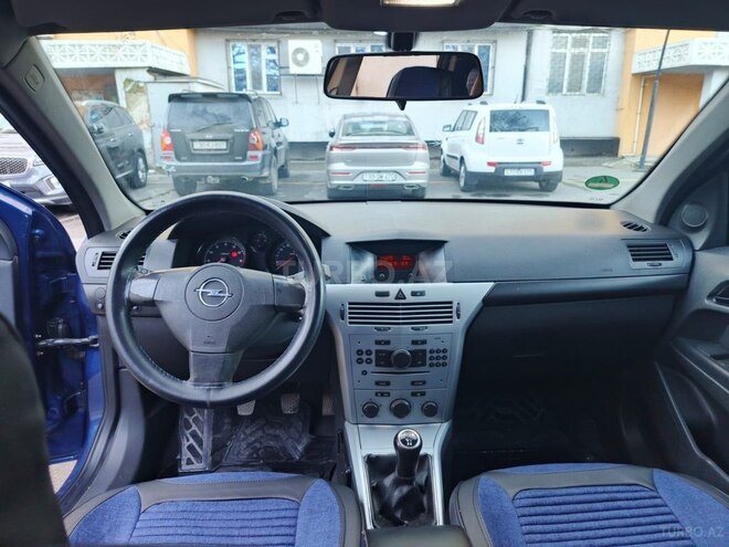 Opel Astra 2009, 362,500 km - 1.4 l - Bakı