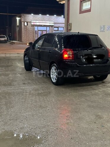 Toyota Corolla 2005, 225,000 km - 1.4 l - Bakı