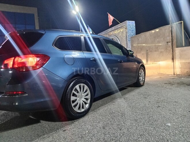 Opel Astra 2014, 444,059 km - 1.7 l - Xaçmaz