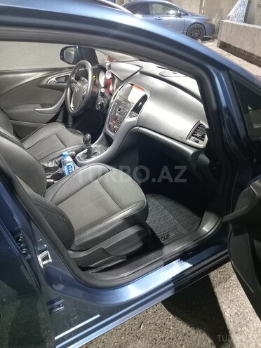 Opel Astra 2014, 444,059 km - 1.7 l - Xaçmaz