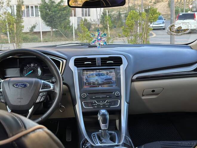 Ford Fusion (North America) 2015, 283,200 km - 1.5 л - Bakı