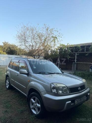 Nissan X-Trail 2001, 302,450 km - 2.0 l - Zaqatala