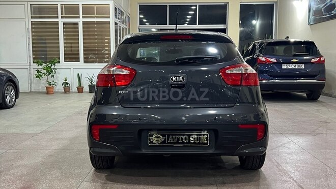 Kia Rio 2015, 30,000 km - 1.4 l - Sumqayıt