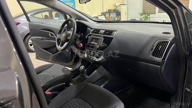 Kia Rio 2015, 30,000 km - 1.4 l - Sumqayıt
