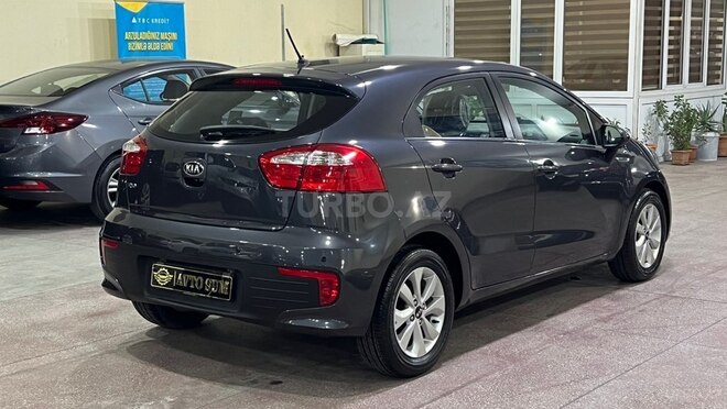 Kia Rio 2015, 30,000 km - 1.4 l - Sumqayıt