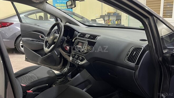 Kia Rio 2015, 30,000 km - 1.4 l - Sumqayıt
