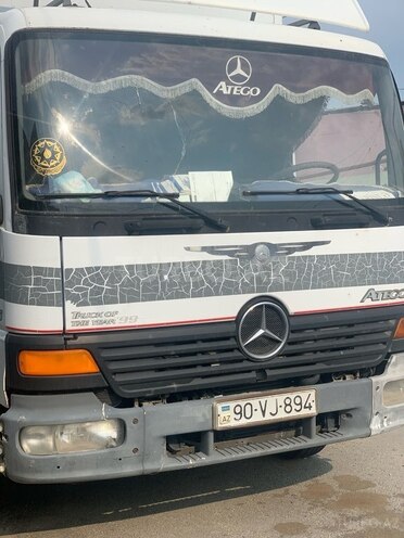 Mercedes Atego 818 1999, 501,489 km - 4.3 l - Sumqayıt