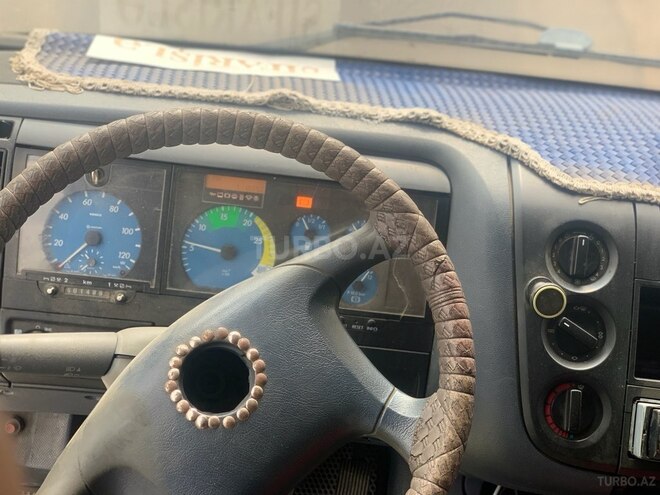 Mercedes Atego 818 1999, 501,489 km - 4.3 l - Sumqayıt