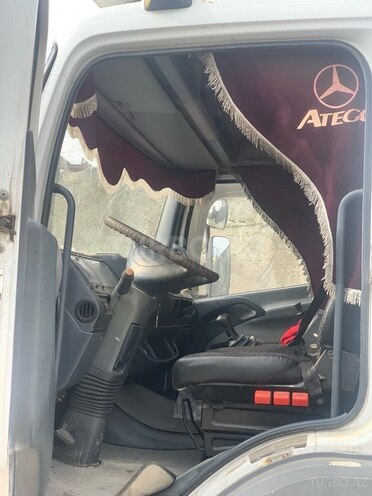 Mercedes Atego 818 1999, 501,489 km - 4.3 l - Sumqayıt