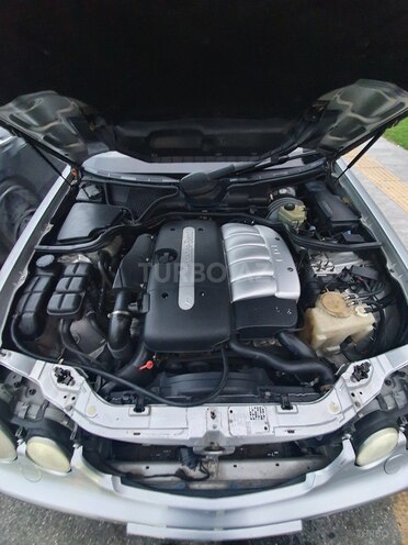 Mercedes E 270 2000, 367,000 km - 2.7 l - Bakı