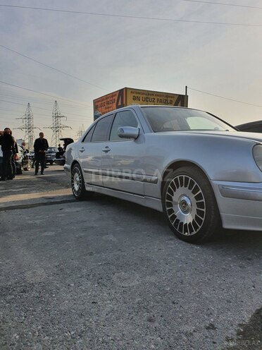 Mercedes E 270 2000, 367,000 km - 2.7 l - Bakı