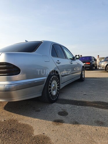 Mercedes E 270 2000, 367,000 km - 2.7 l - Bakı