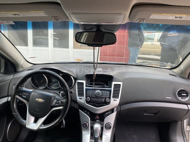 Chevrolet Cruze 2011, 322,124 km - 1.4 l - Şəmkir