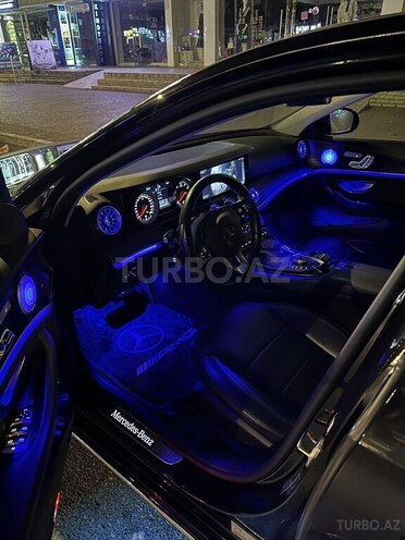 Mercedes E 300 2018, 129,000 km - 2.0 л - Bakı