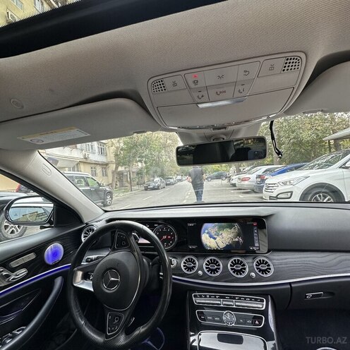 Mercedes E 300 2018, 129,000 km - 2.0 л - Bakı
