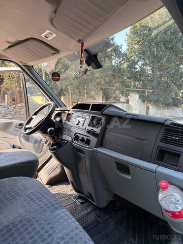 Ford Transit 2009, 394,000 km - 2.4 l - Şəmkir