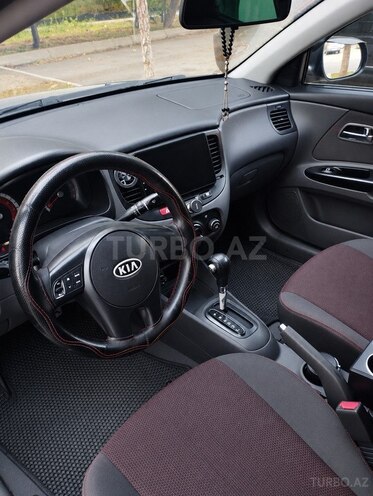 Kia Rio 2011, 230,000 km - 1.6 l - Bakı