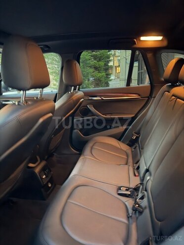 BMW X1 2015, 220,000 km - 2.0 l - Bakı