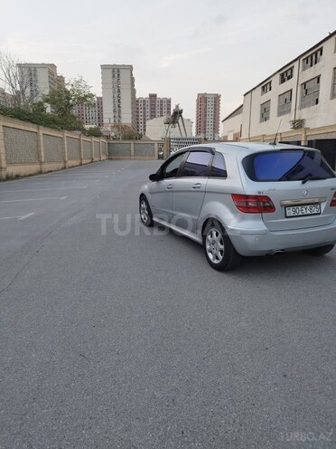 Mercedes B 170 2006, 223,000 km - 1.7 l - Bakı