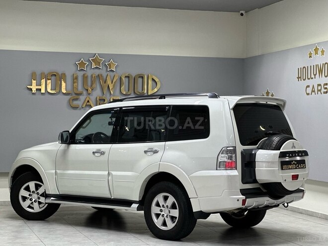 Mitsubishi Pajero 2008, 211,000 km - 3.0 l - Bakı