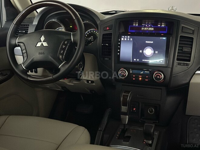Mitsubishi Pajero 2008, 211,000 km - 3.0 l - Bakı