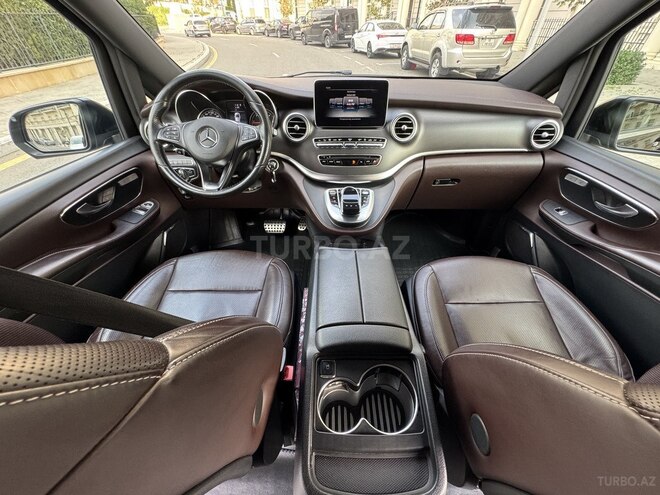 Mercedes V 250 2018, 138,000 km - 2.1 л - Bakı