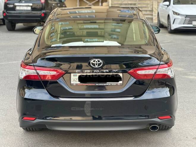 Toyota Camry 2018, 128,700 km - 2.5 l - Bakı
