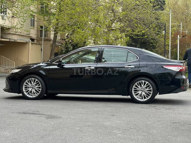 Toyota Camry 2018, 128,700 km - 2.5 l - Bakı
