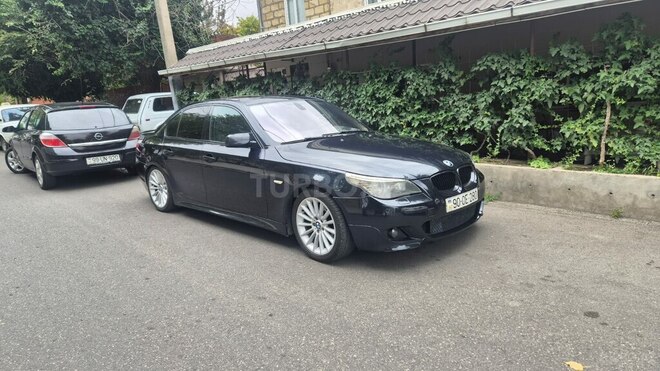 BMW 525 2006, 328,500 km - 3.0 l - Qazax