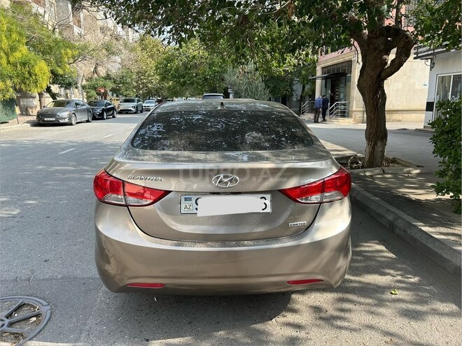 Hyundai Elantra 2013, 233,355 km - 1.8 л - Bakı