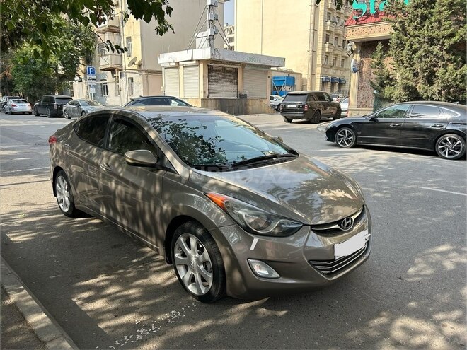 Hyundai Elantra 2013, 233,355 km - 1.8 л - Bakı