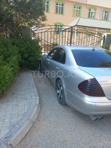 Mercedes E 220 2003, 500,000 km - 2.2 l - Bakı
