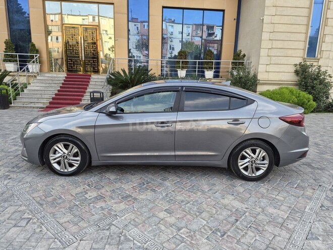 Hyundai Elantra 2018, 114,000 km - 2.0 л - Bakı