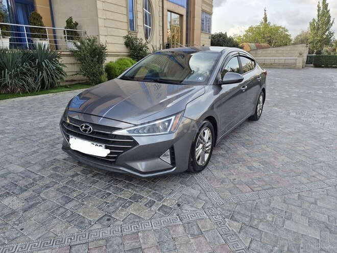 Hyundai Elantra 2018, 114,000 km - 2.0 л - Bakı