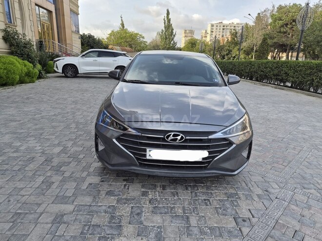 Hyundai Elantra 2018, 114,000 km - 2.0 л - Bakı
