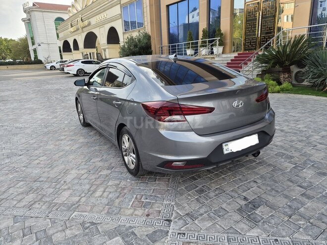Hyundai Elantra 2018, 114,000 km - 2.0 л - Bakı