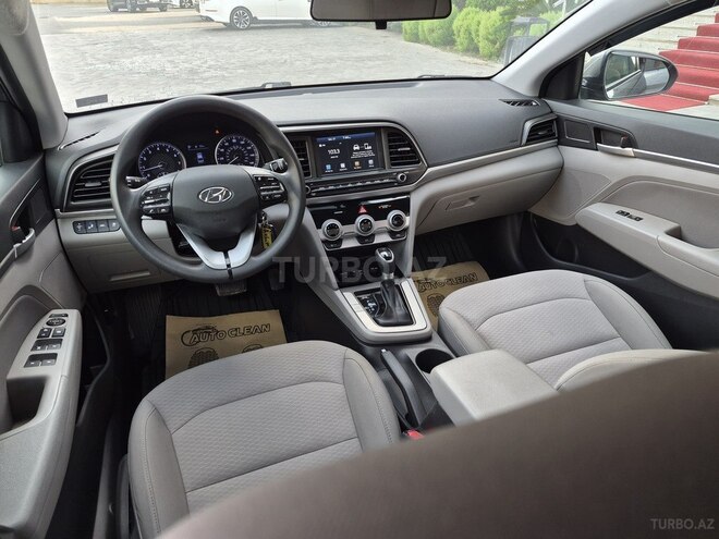Hyundai Elantra 2018, 114,000 km - 2.0 л - Bakı