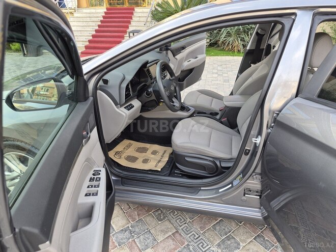 Hyundai Elantra 2018, 114,000 km - 2.0 л - Bakı