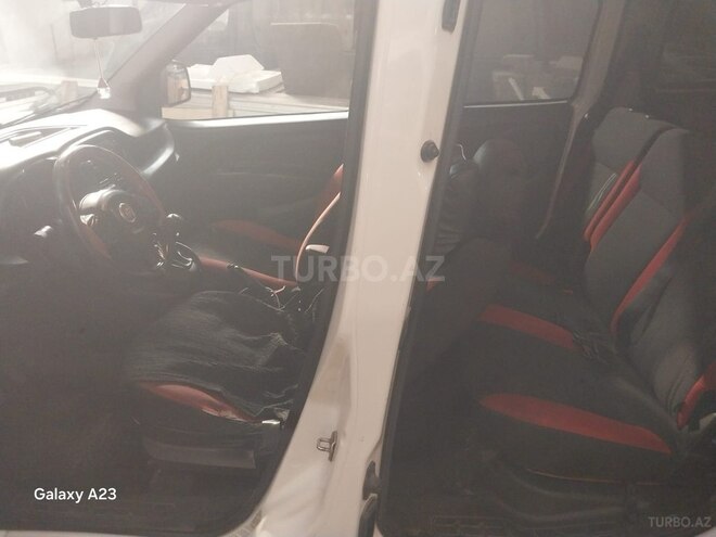Fiat Doblo 2018, 356,000 km - 1.4 l - Bakı