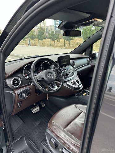 Mercedes V 250 2018, 139,000 km - 2.1 л - Bakı