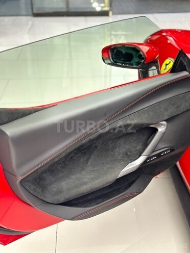 Ferrari  2023, 0 km - 3.0 l - Bakı